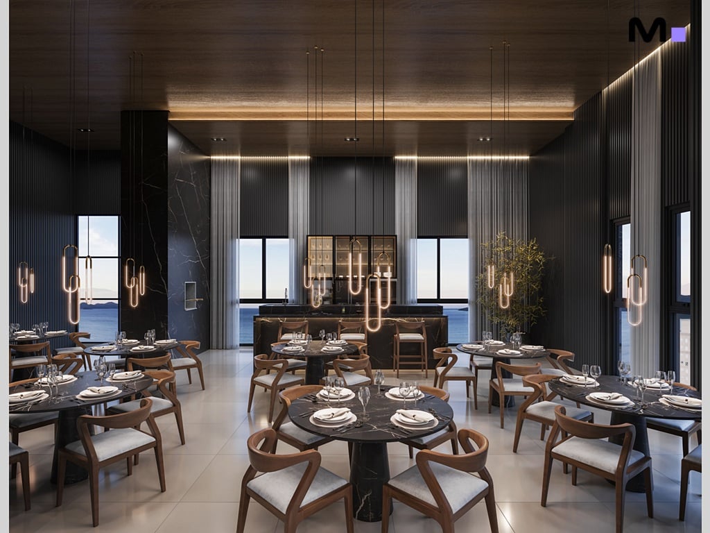 Interior elegante do restaurante Soirée com mesas redondas, cadeiras de madeira e iluminação moderna.